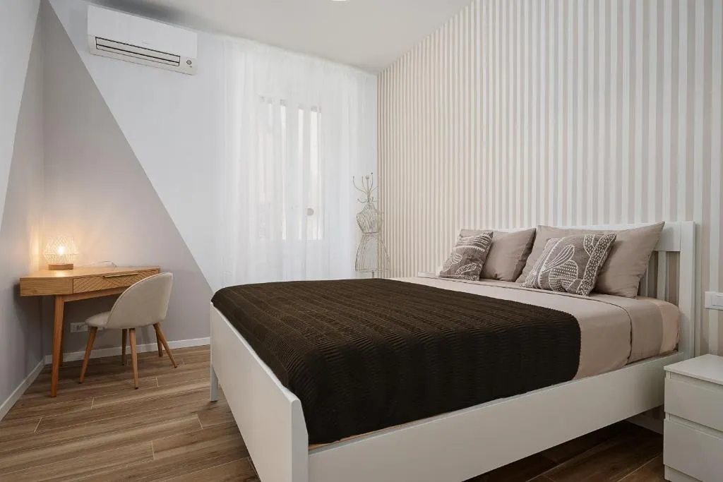 Image of classbnb – Apartment just 400 meters from Piazza Duomo