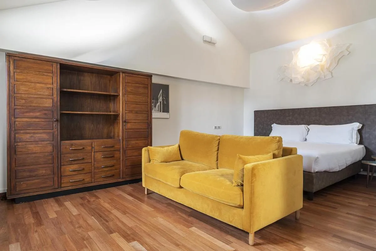 Image 6 of easyhomes Duomo View