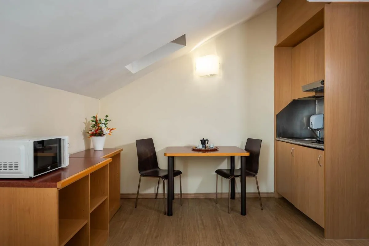 Image 3 of iH Hotels Milano ApartHotel Argonne Park
