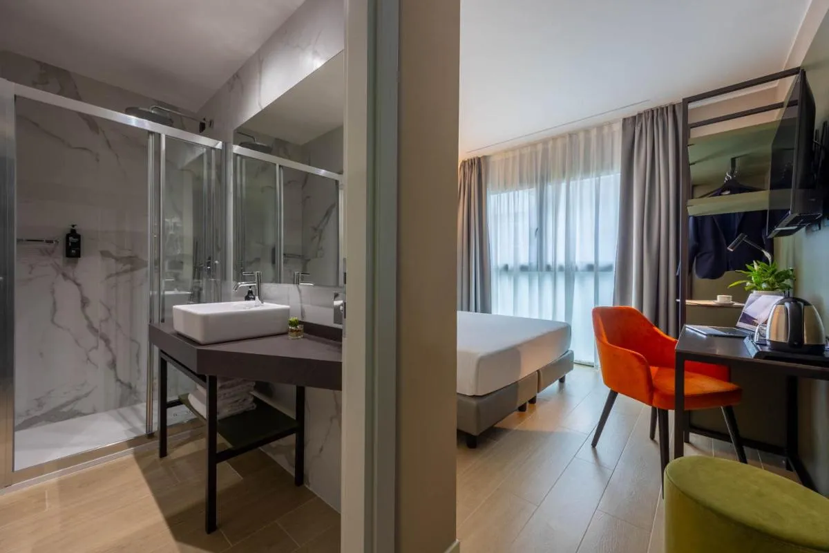 Image 2 of iH Hotels Milano Watt 13