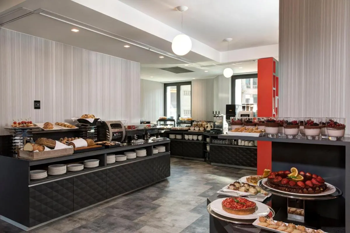 Image 3 of iQ Hotel Milano