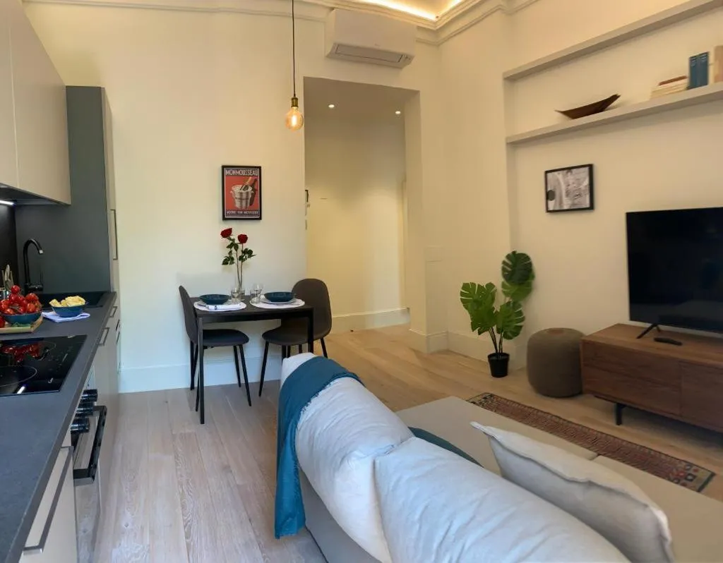 Image 1 of luxury apartment Zezon